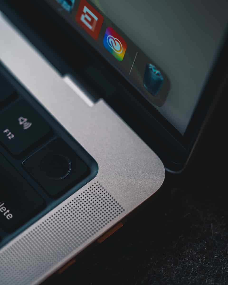 MacBook Pro üzerinde çalışmıyor TouchId'i düzeltin